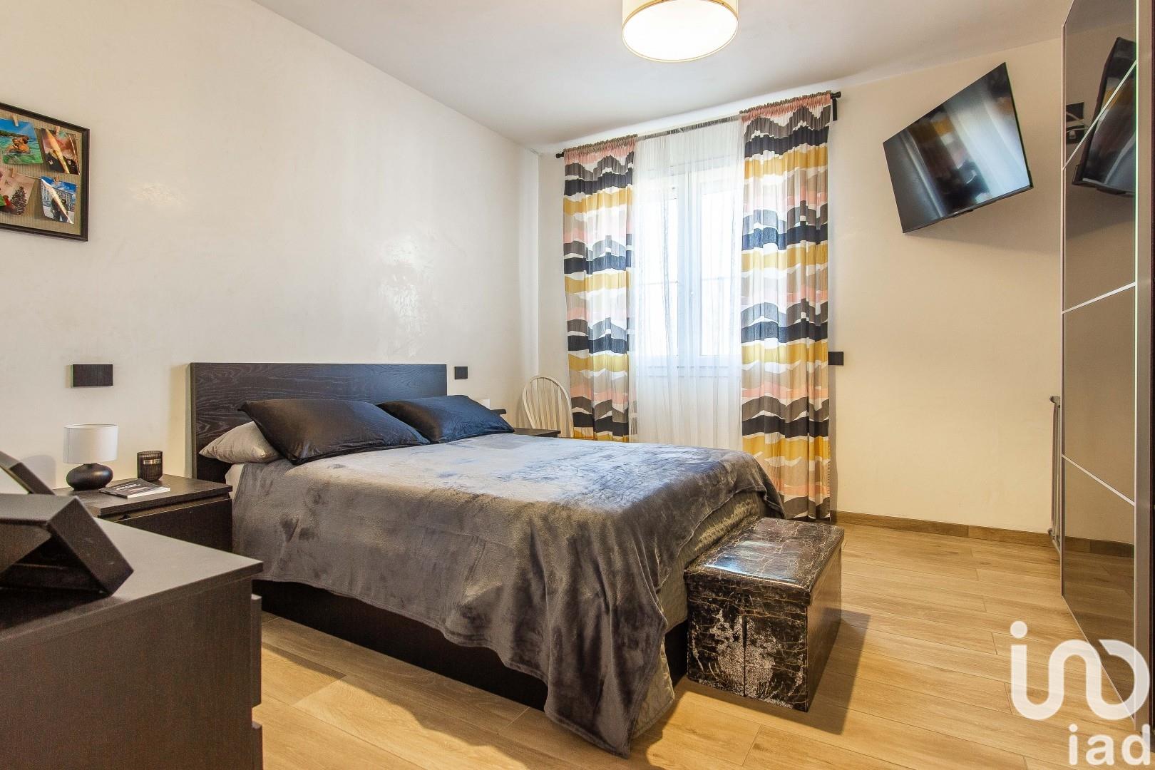 Sale Apartment 215 m² - 3 bedrooms - Vicenza