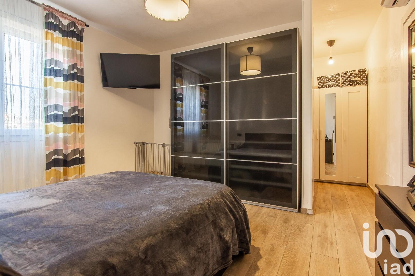 Sale Apartment 215 m² - 3 bedrooms - Vicenza