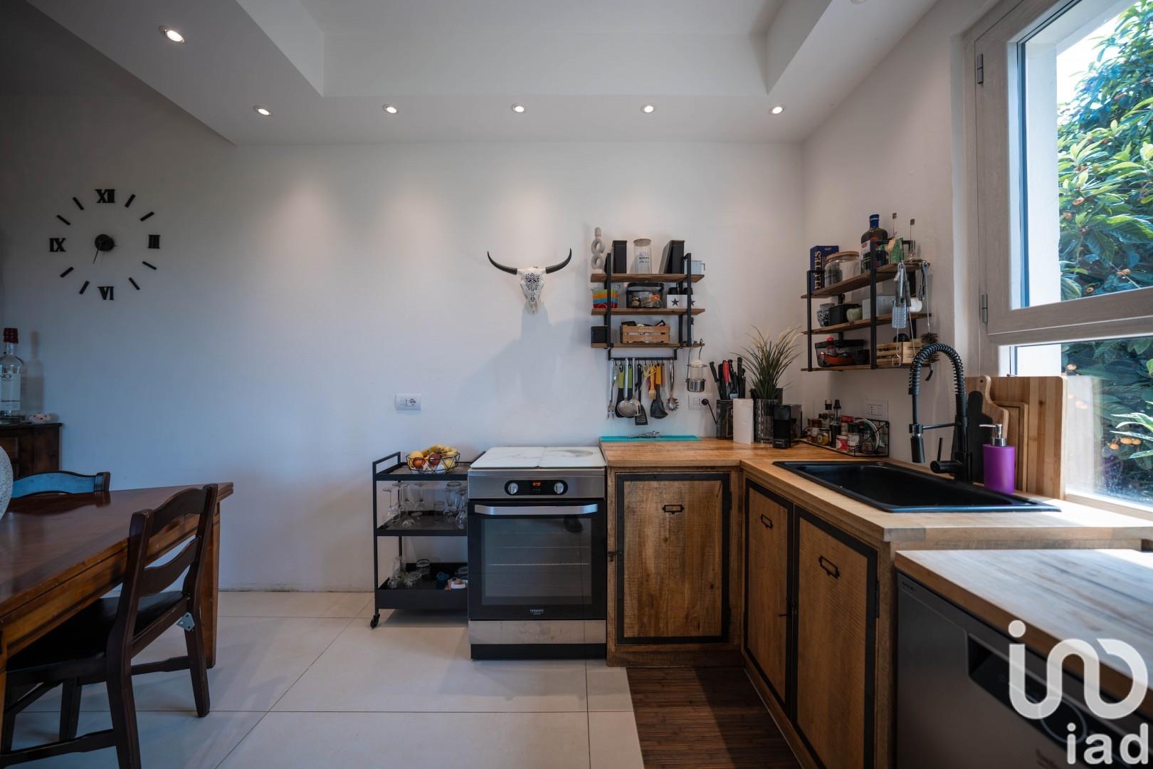 Sale Home 128 m² - 2 bedrooms