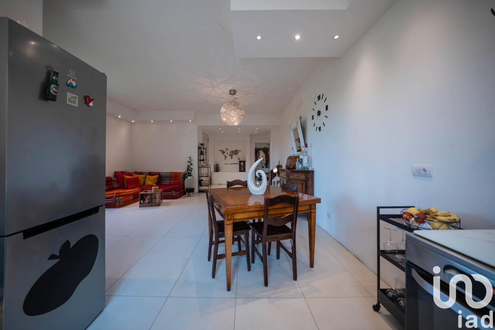 Sale Home 128 m² - 2 bedrooms