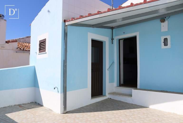 Cozy Townhouse with spacious garage in Roncão de Baixo, Mértola