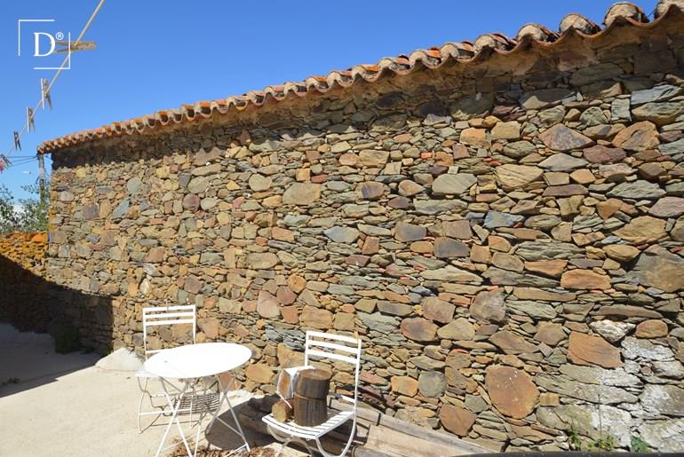 Traditional country house and garden for renovation