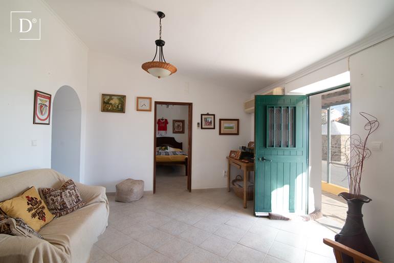 "Charming Alentejo Semi-Detached House with fruit trees and country views in Corte Gafo de Cima"