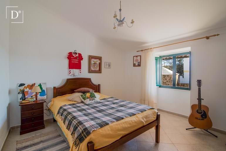 "Charming Alentejo Semi-Detached House with fruit trees and country views in Corte Gafo de Cima"