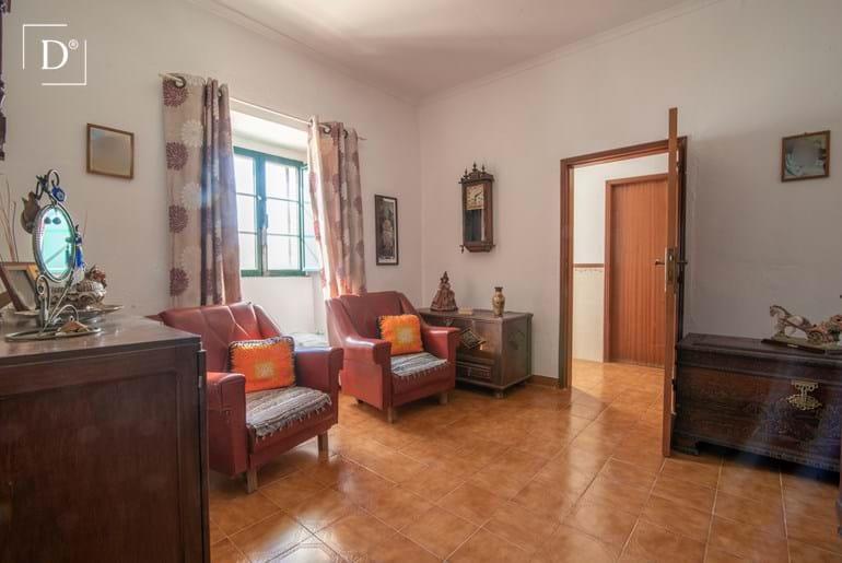 Stunning views and diverse potential in Mina de São Domingos