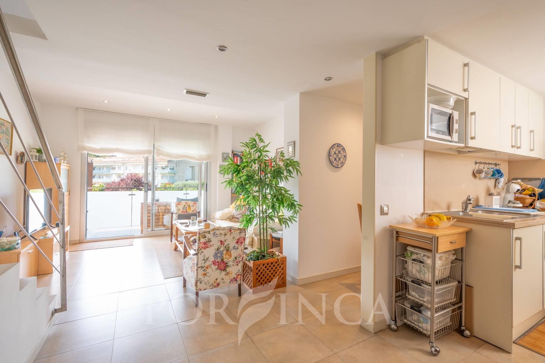 Purchase: Apartment (17230)