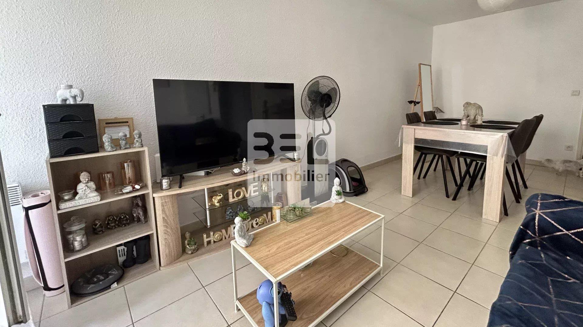 Purchase: Apartment (30200)