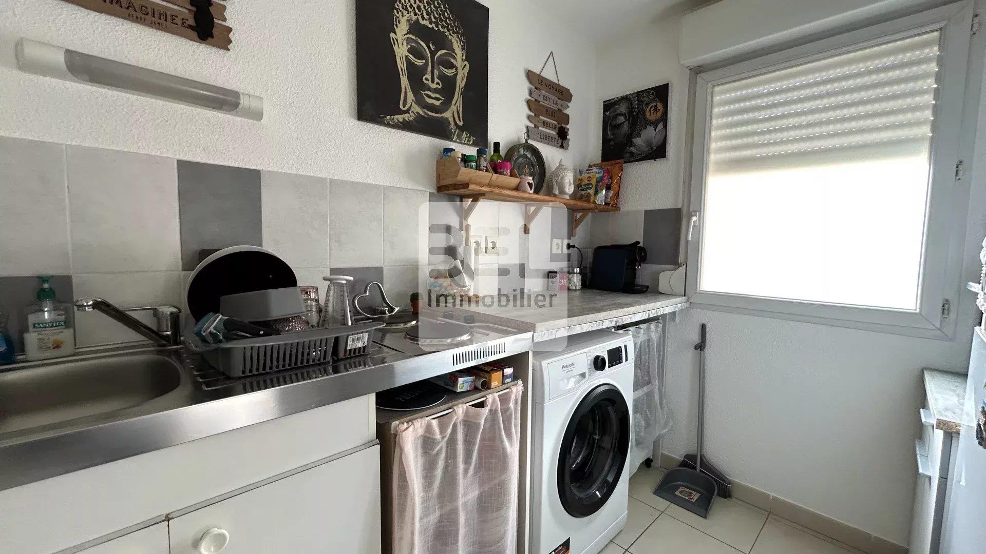 Purchase: Apartment (30200)