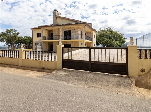 Villa de 3 chambres à vendre à Valado de Stª Quitéria, Alfeizerão