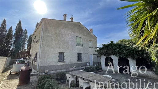 Traditional 4-sided house for sale in Rivesaltes