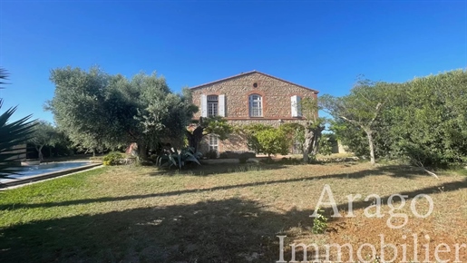 Catalan farmhouse for sale