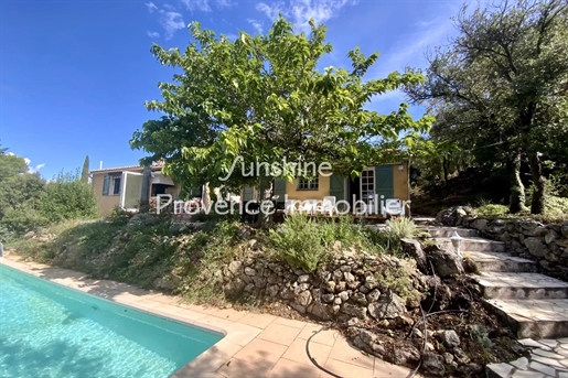 Exclusiviteit - Provençaals huis met zwembad en panoramisch uitzicht