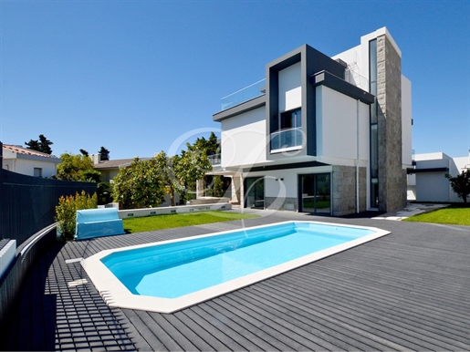 Brand New Luxury Villa in Lisbon's best location - Restelo