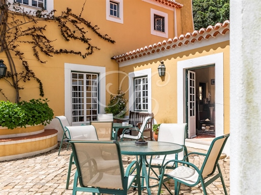 Villa de 5 dormitorios en Colares, Sintra