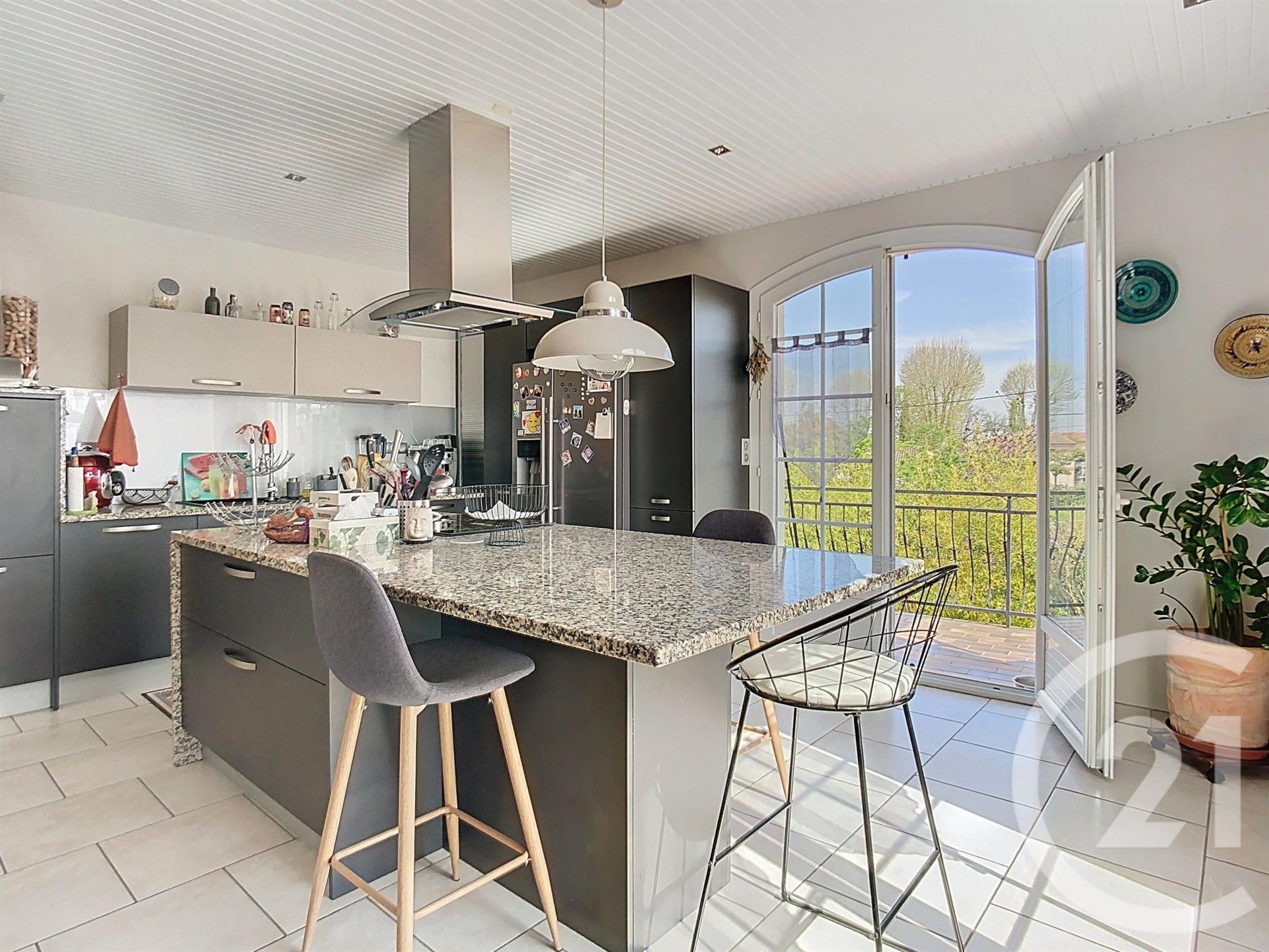 Purchase: House (81370)