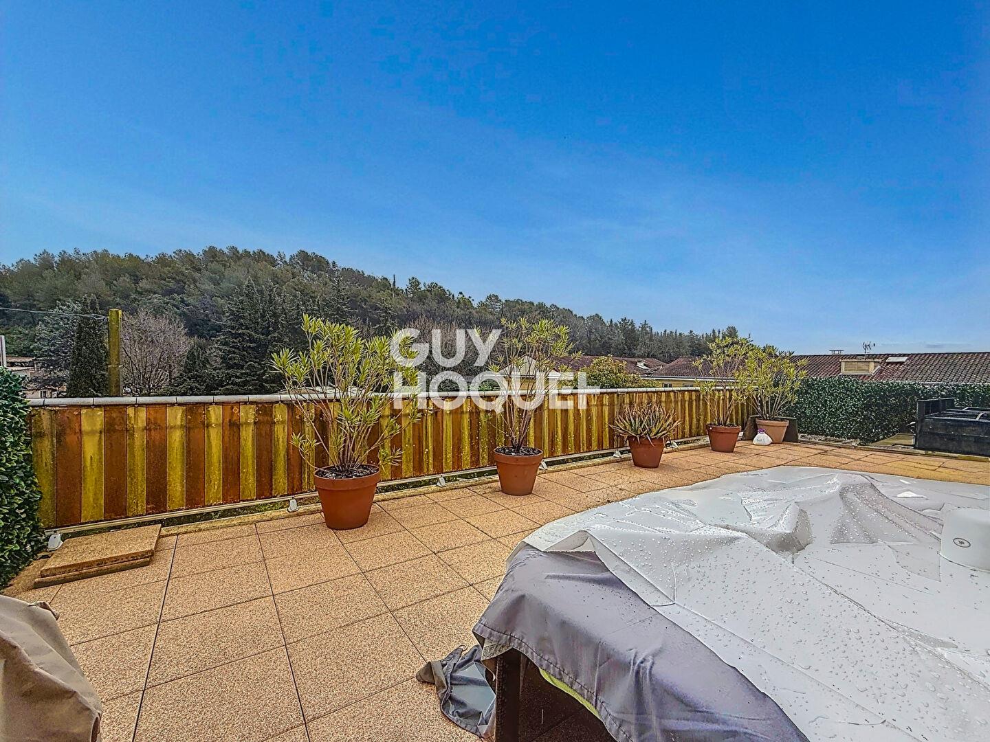 2 Pièces - Plan de Grasse- avec terrasse spacieuse, jacuzzi et Vue dégagée