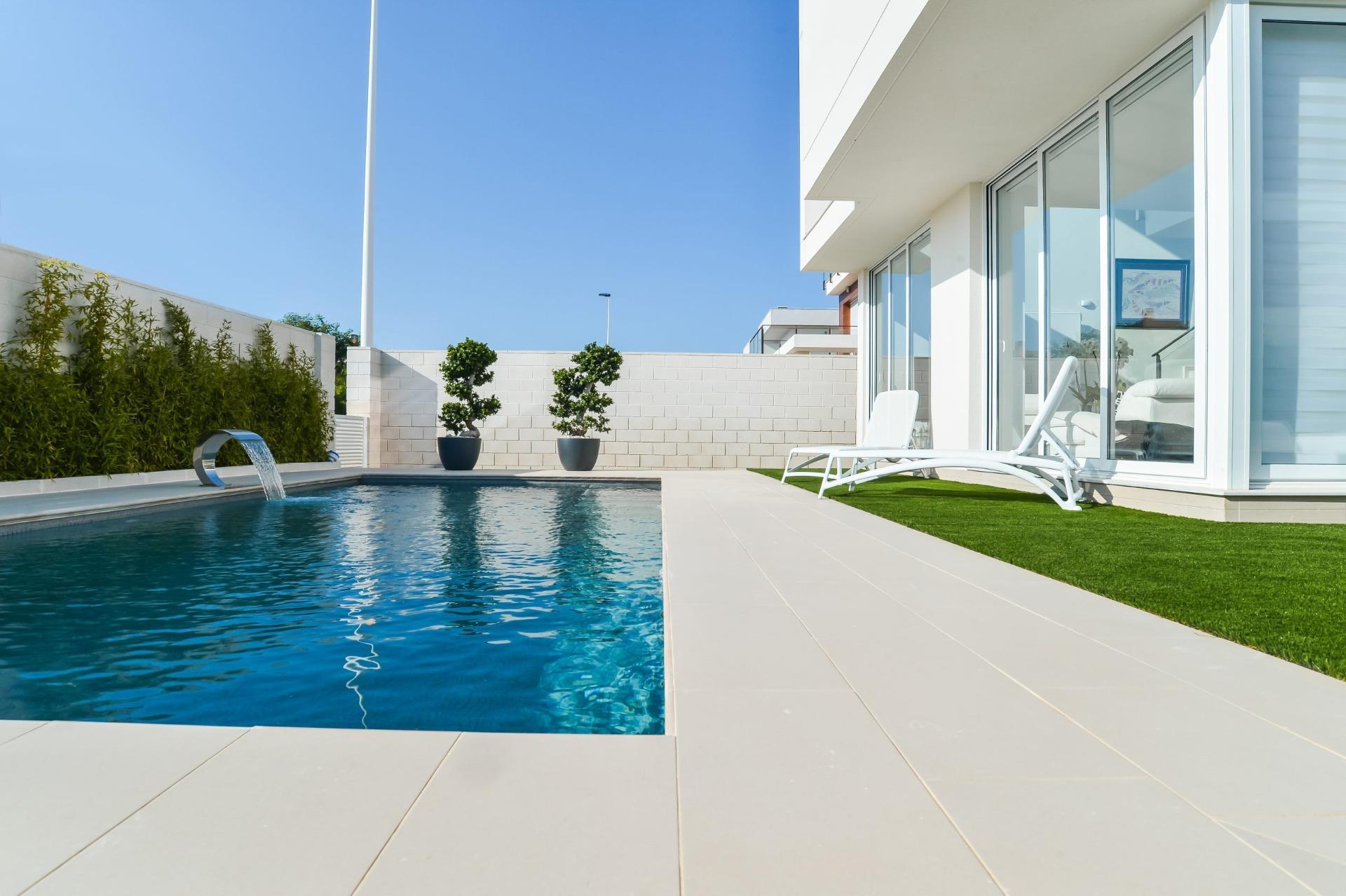 Purchase: House (03130)