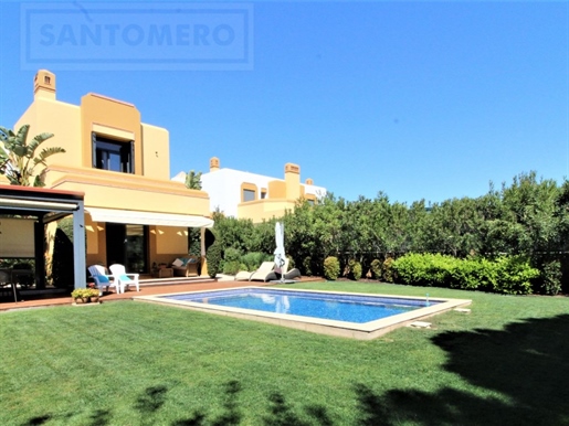 Villa, detached - 4 bedrooms +1 - with swimming with pool and manicured garden - Guia - Albufeira.