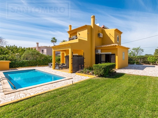 Villa with sea views and swimming pool in Montes Juntos - Guia.