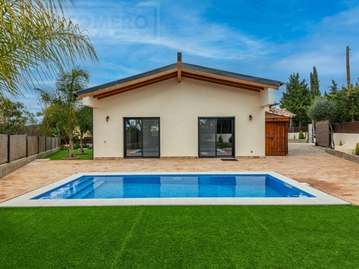 Single storey house with swimming pool - V2 - in Vale de Margem - Alcantarilha.