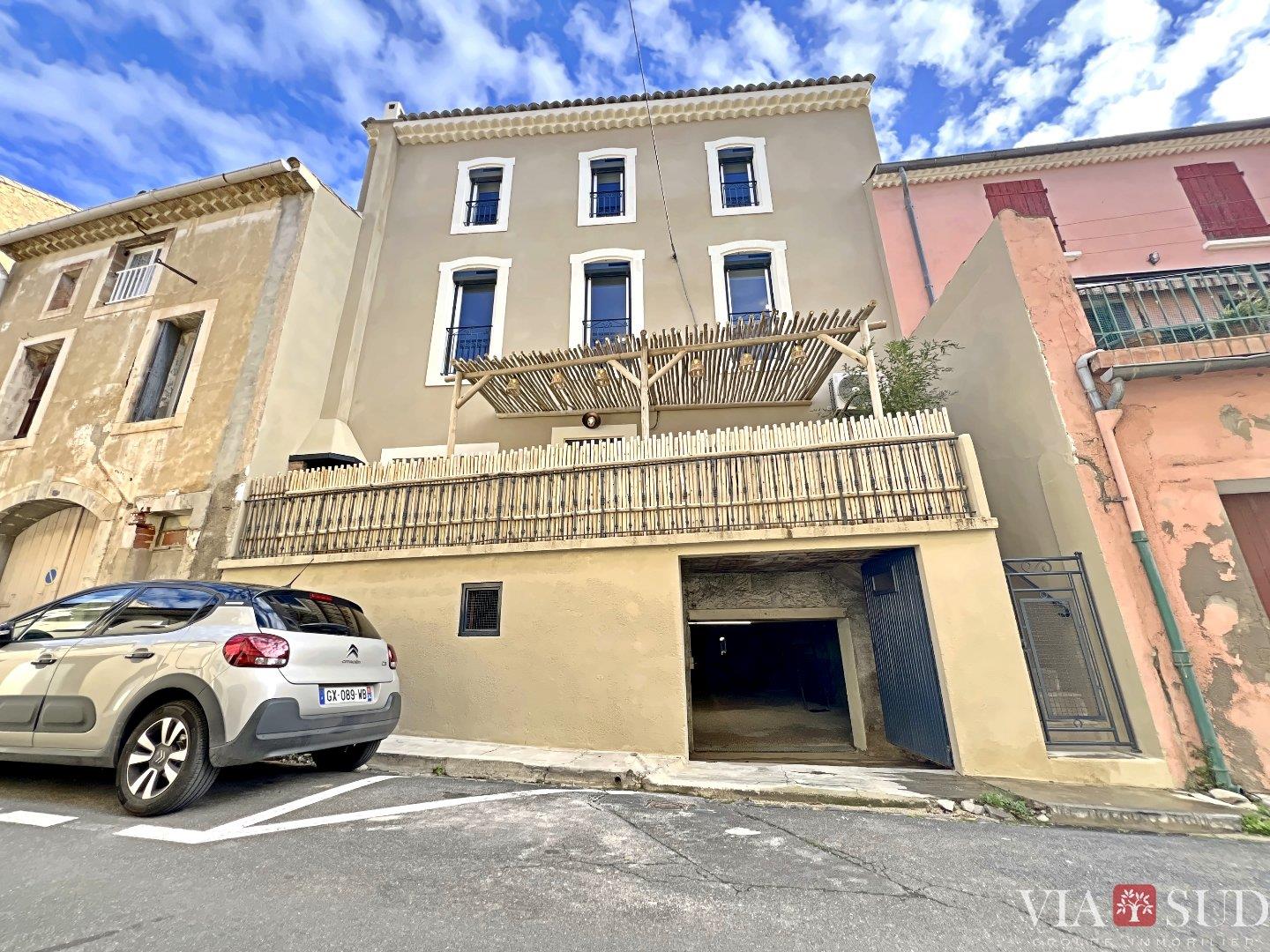 Bourgeois style house