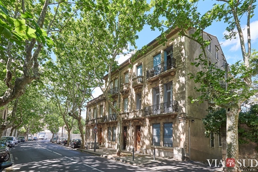 Béziers nära hjärtat av staden - Borgerlig lägenhet med parkering - Dominerande utsikt.