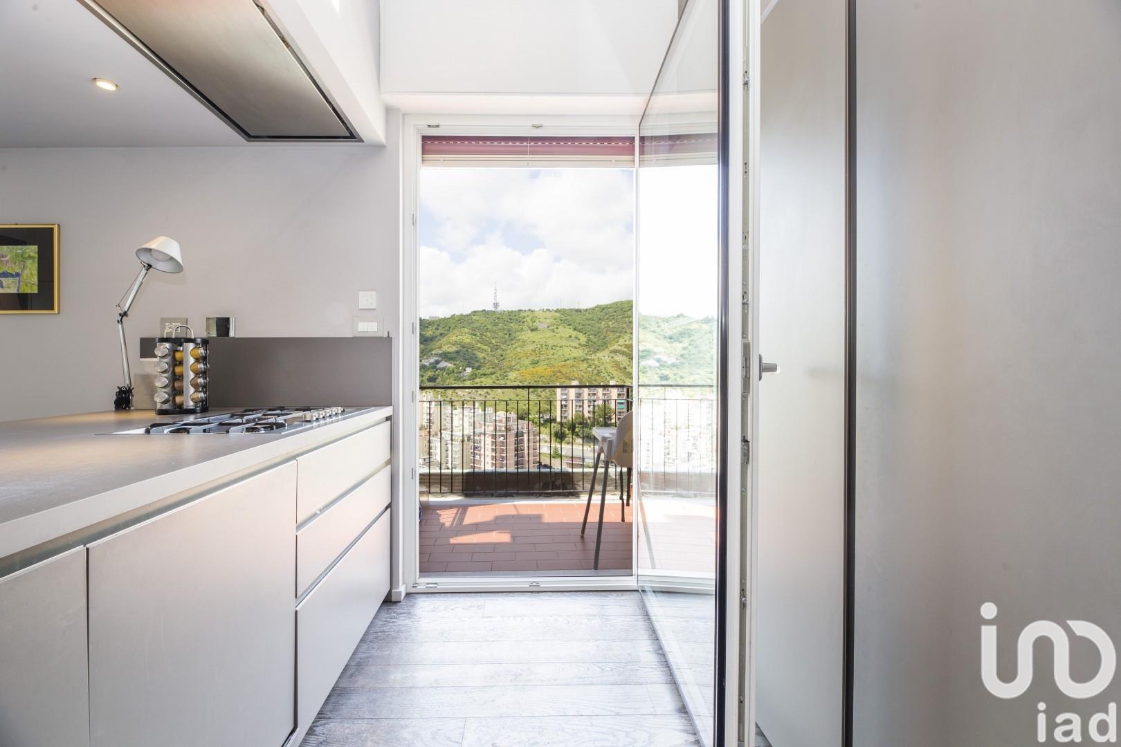 Sale Apartment 126 m² - 2 bedrooms - Genoa