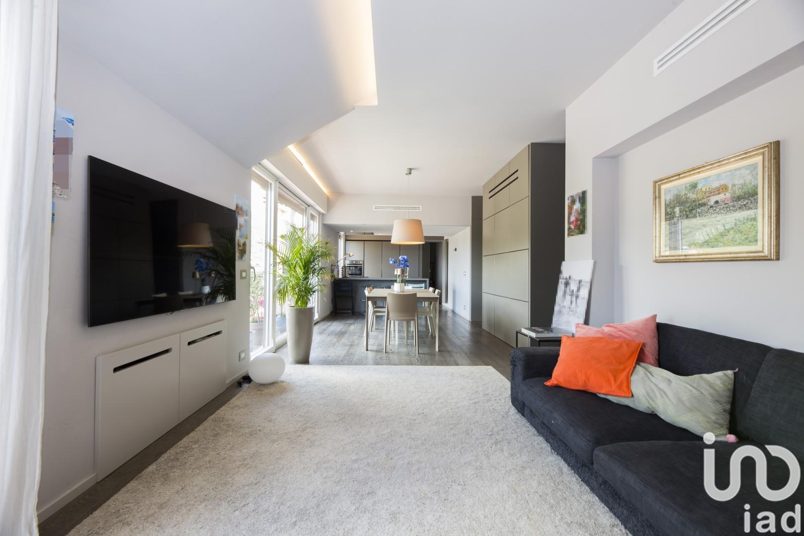 Sale Apartment 126 m² - 2 bedrooms - Genoa