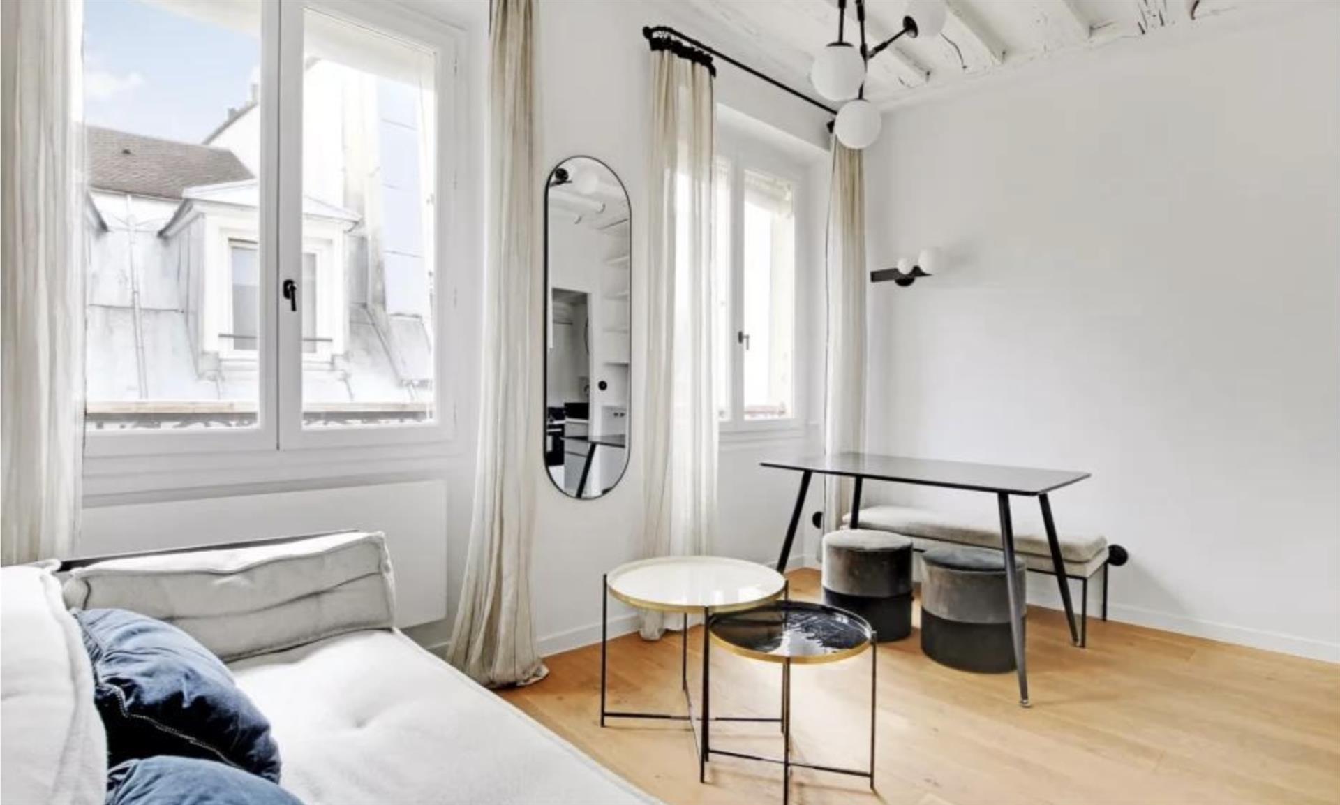 Un pied-à-terre ideal în Marais