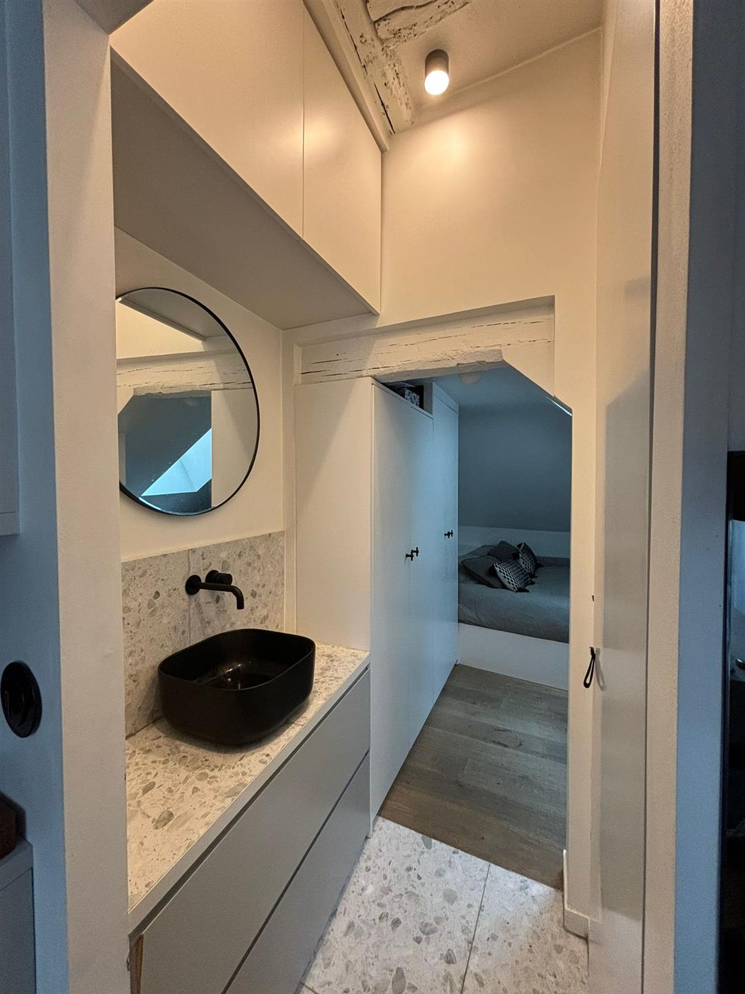 Un pied-à-terre ideal în Marais
