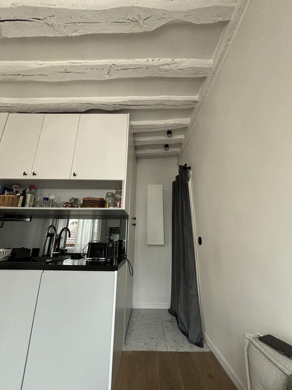 Un pied-à-terre ideal în Marais