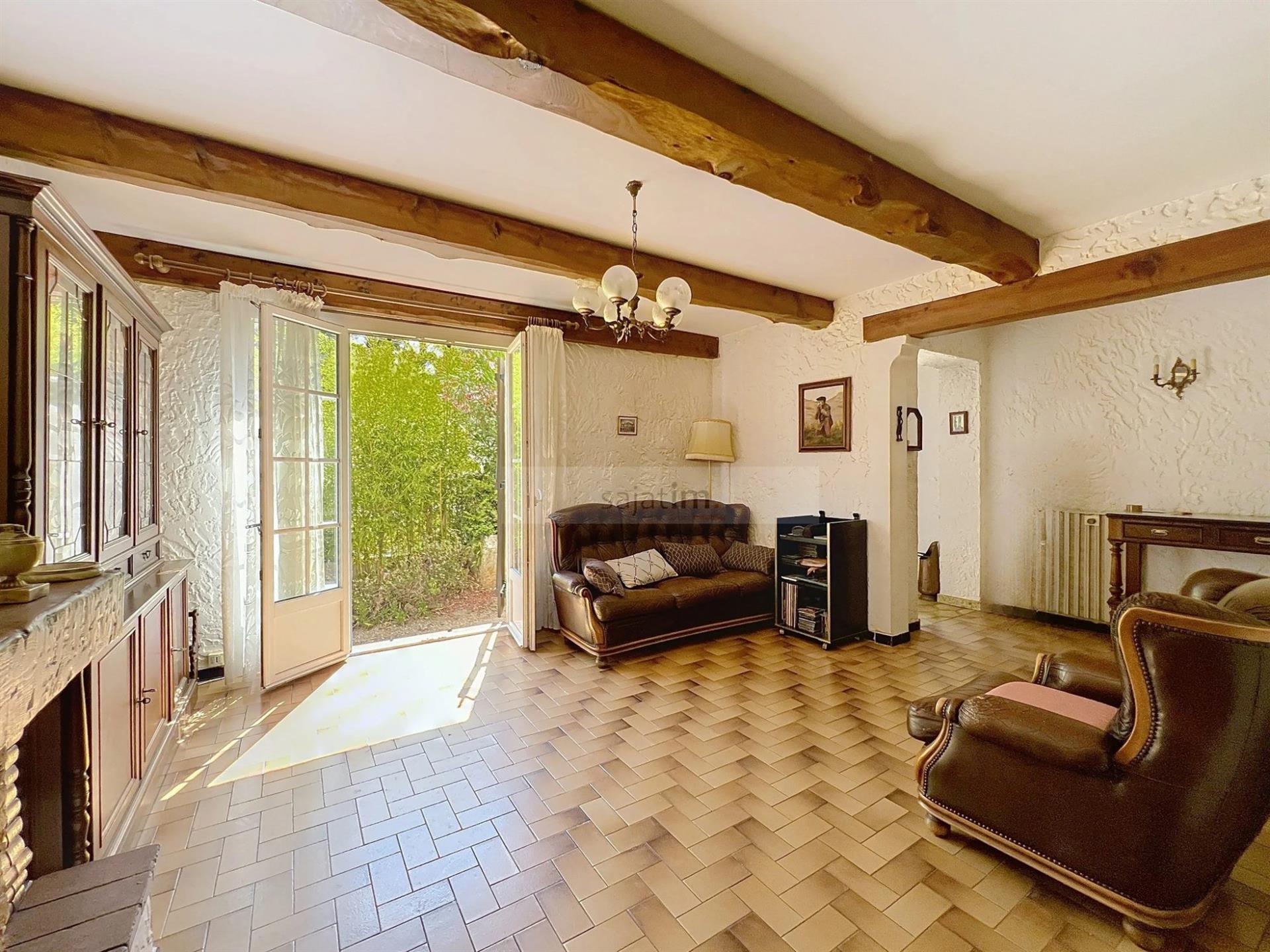 Purchase: House (13600)