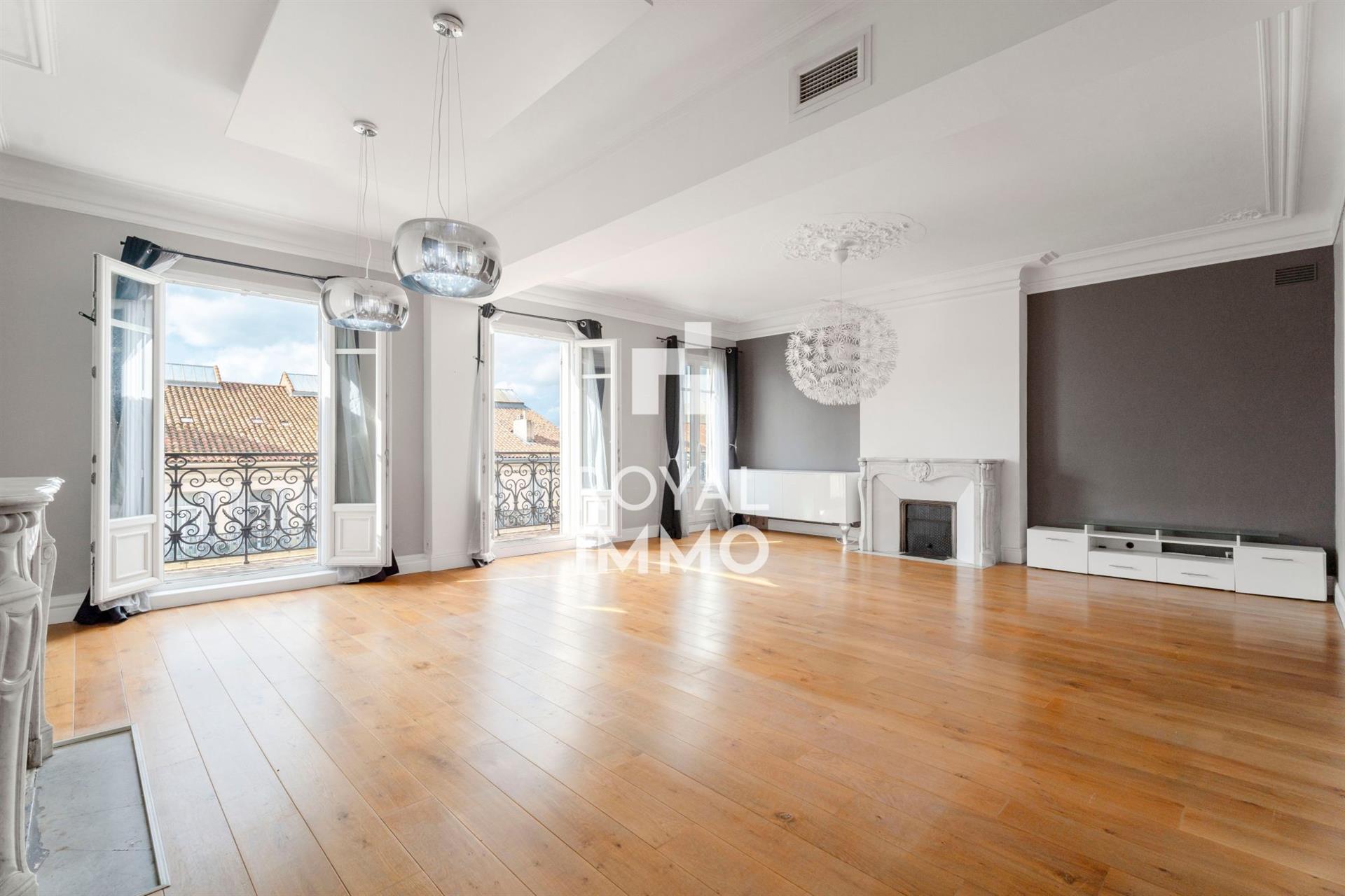 Appartement à vendre, 175m², Toulon