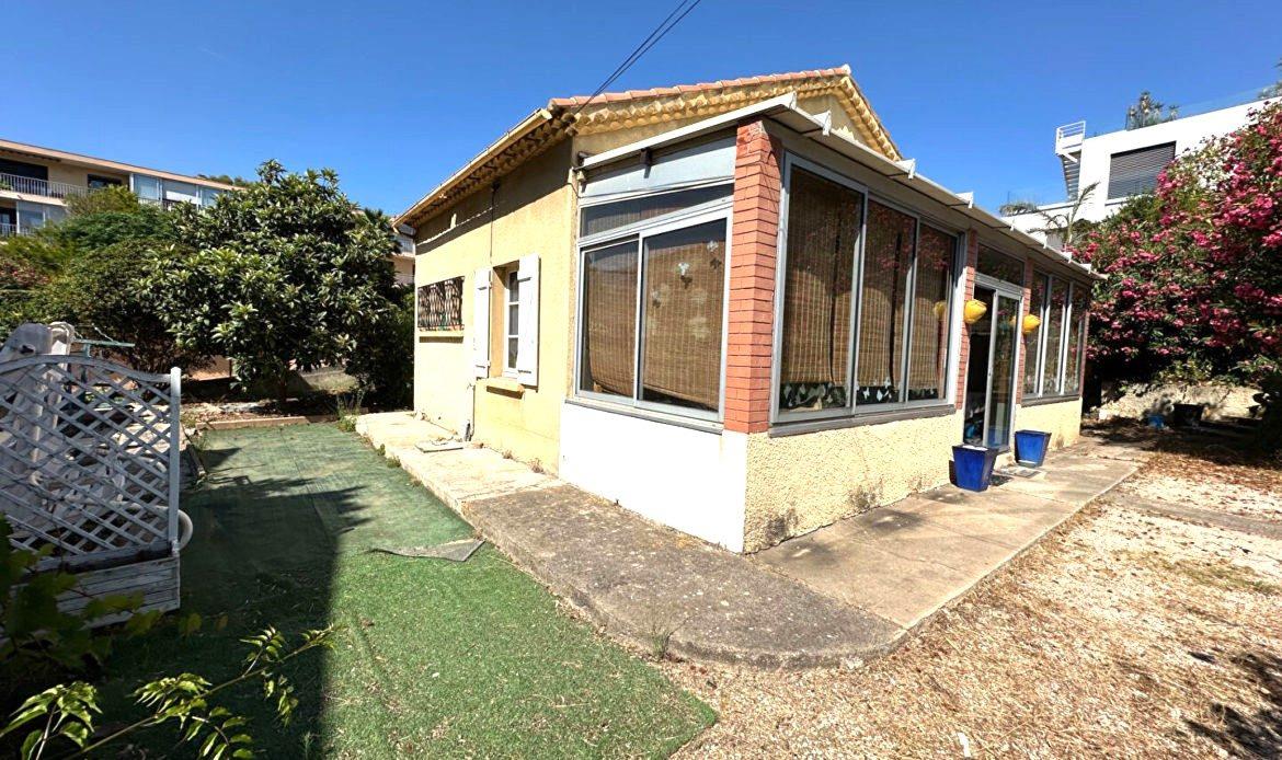 Compra: Vivenda (83140)