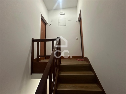 Compra: Apartamento (2460)