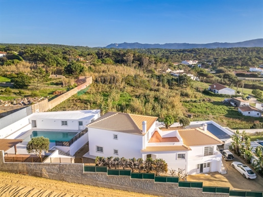 House 5 Bedrooms Triplex Sale Sintra