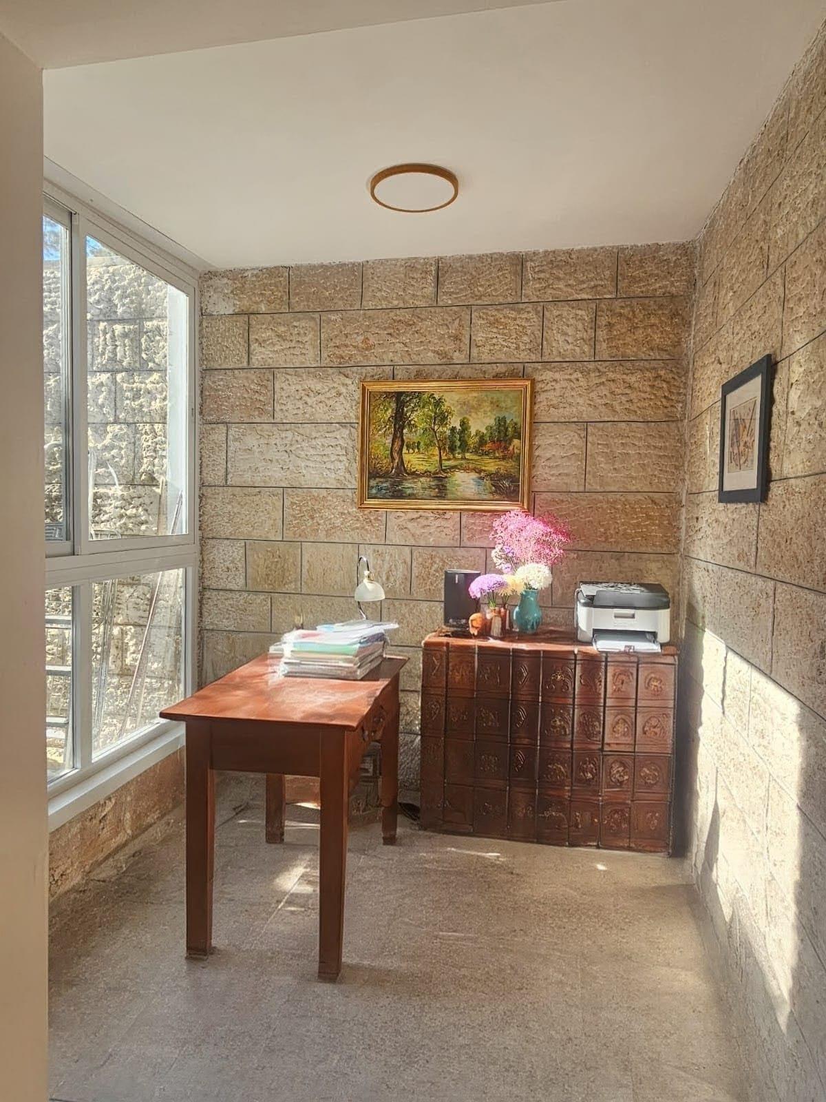For sale 3-bedroom Apartment with Succah Terrace – Quiet, Bright, Green Views