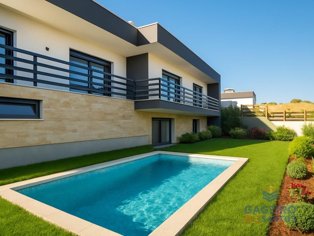 House 5 bedrooms +1 office