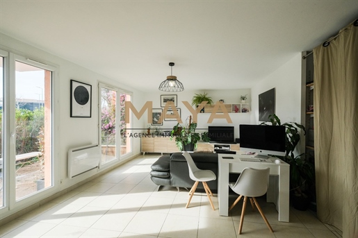 Purchase: Apartment (83310)