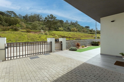 Modern Villa with Private Pool in Caldas da Rainha | Silver Coast Portugal