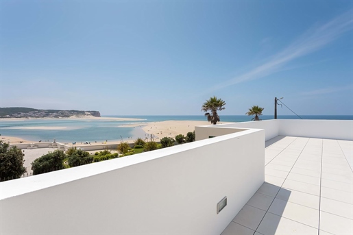 Moradia T4 com vistas deslumbrantes da praia e lagoa | Foz do Arelho Portugal