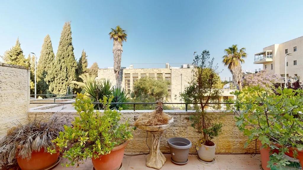 Exclusive Listing For Sale: Spacious Renovated Triplex in Arnona