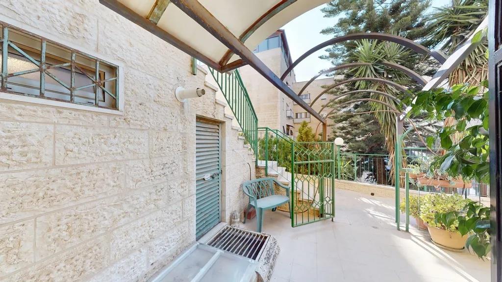 Exclusive Listing For Sale: Spacious Renovated Triplex in Arnona