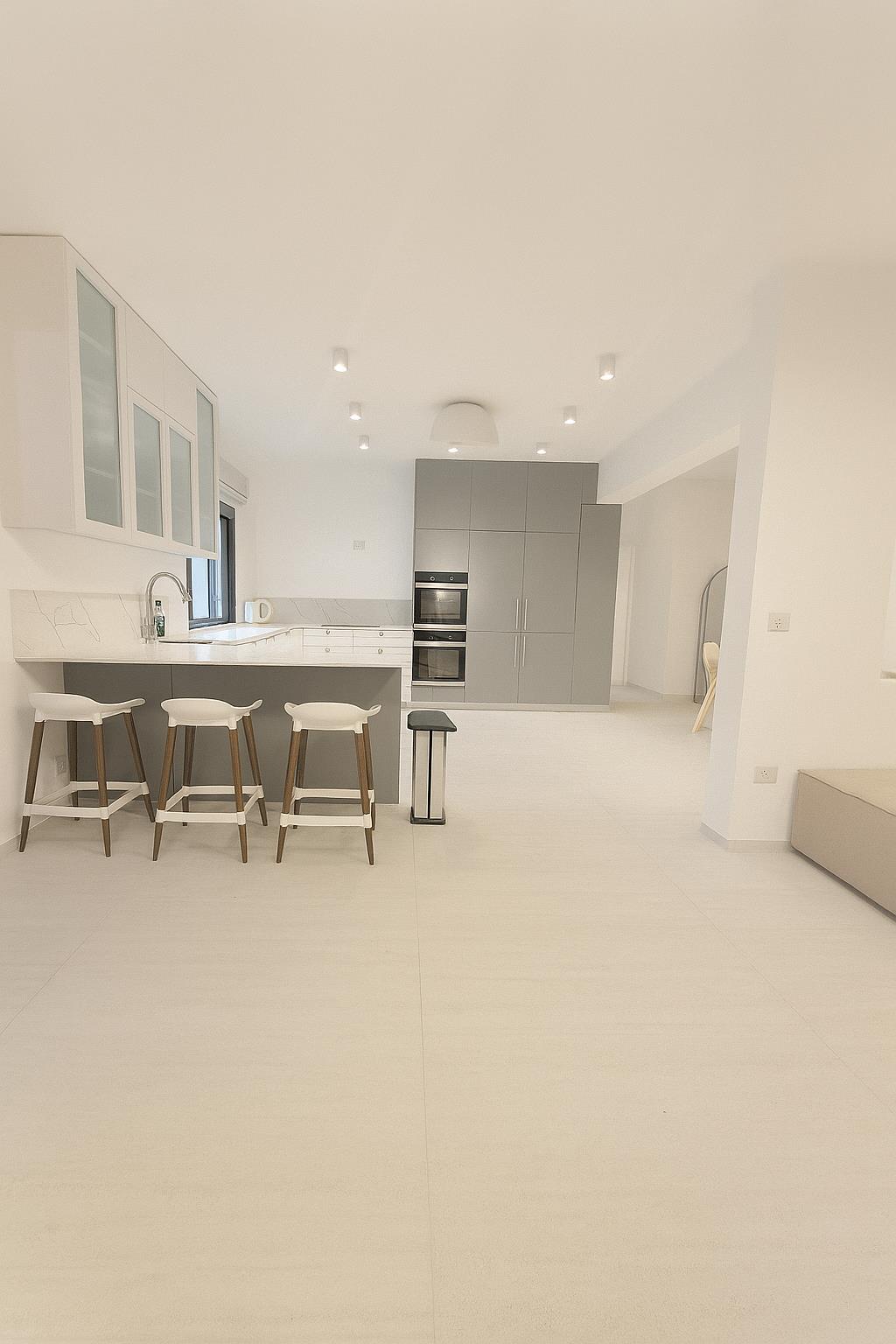 For Sale | Luxury Garden Apartment on Radak Street – Rechavia/Talbiya Border