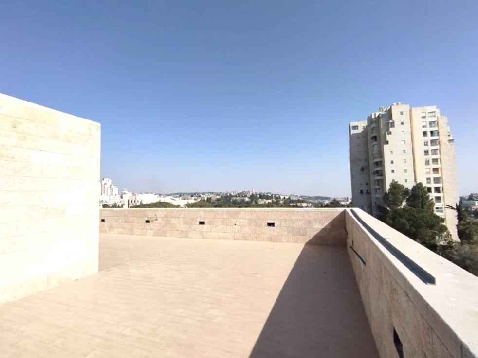For Sale: Luxurious Villa in the Heart of Talbieh