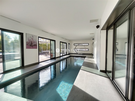 Impresionante casa contemporánea - piscinas cubiertas y al aire libre - jacuzzi - 4 dormitorios