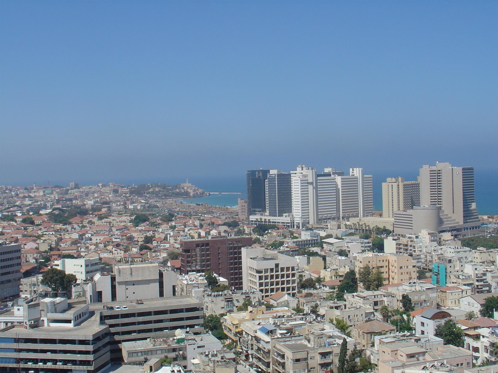 Luxurious High-Floor Apartment with Stunning Sea Views in Tel Aviv's Heart!