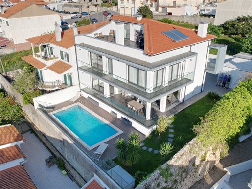 Villa de luxe exclusive de 4 chambres avec piscine et vue panoramique sur Praia do Norte