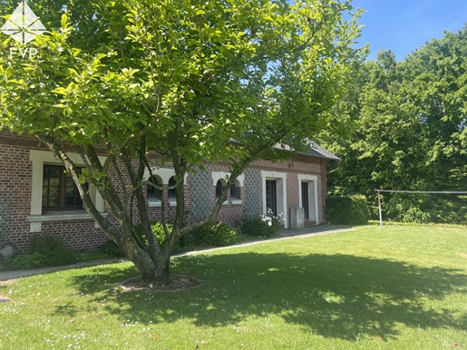 Character house, full basement, T5, outbuildings, land 6400 M2