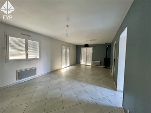 For Sale: Charming Family Home in Yvetot, Close to the Town Center and the Train Station